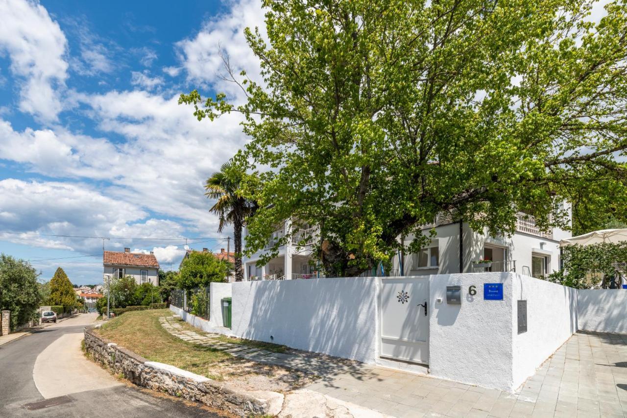 Pribetic Apartments Пореч Екстериор снимка